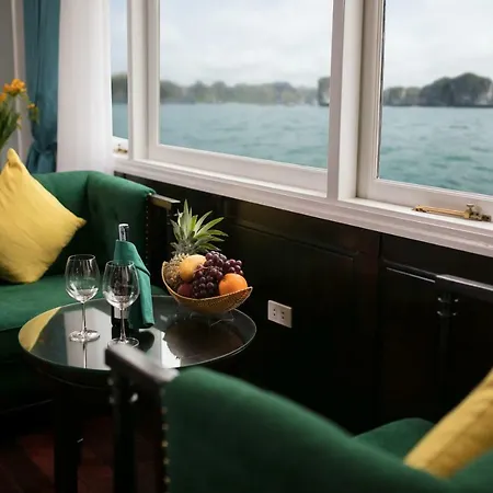 La Regina Royal Cruise Hotel Ha Long Exterior photo