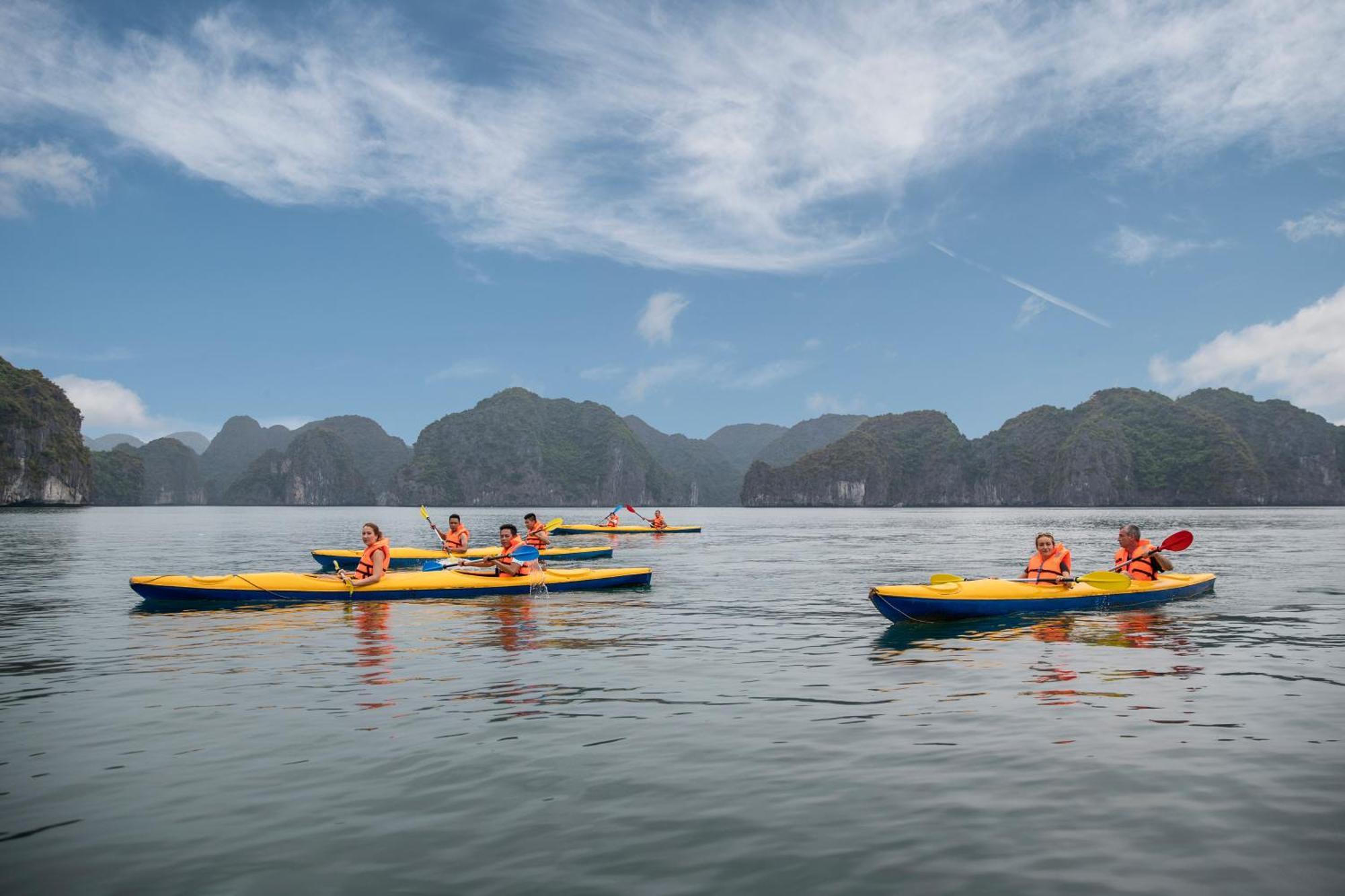 La Regina Royal Cruise  Ha Long