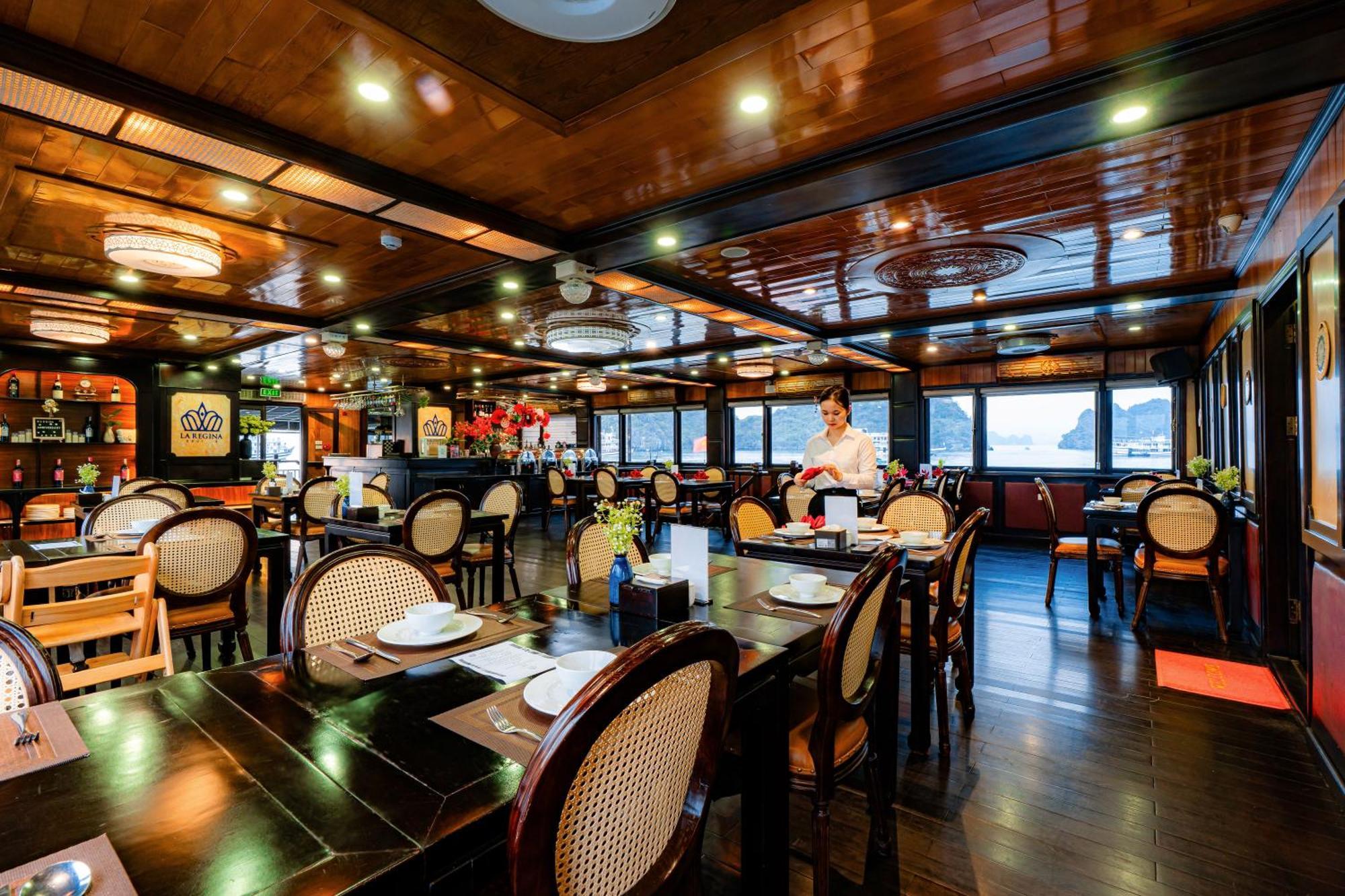 La Regina Royal Cruise Hạ Long